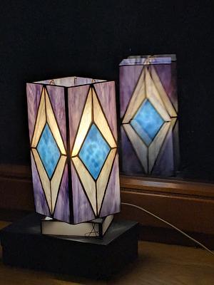 Lampy stained glass